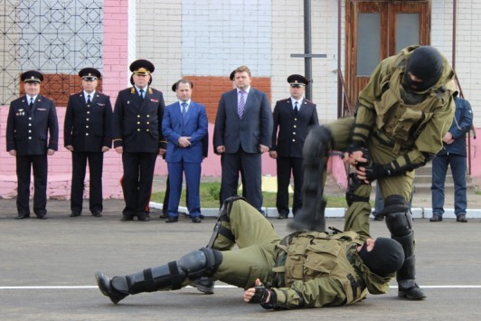 Кировские правоохранители достойно отчитались перед высоким гостем, показав ему как ловят угонщиков