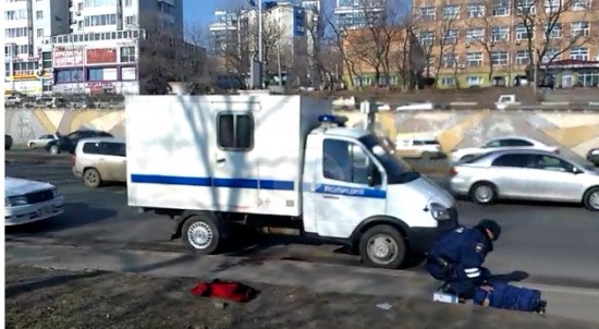 Сбежавший во Владивостоке арестант оказался одноногим инвалидом