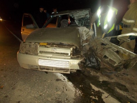 В Котельниче водитель «десятки» погиб врезавшись в грузовик