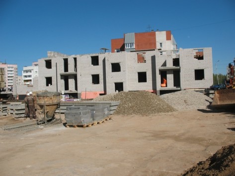 Строительство дома для сирот по улице Гражданской, 33 в Лянгасово идёт по графику