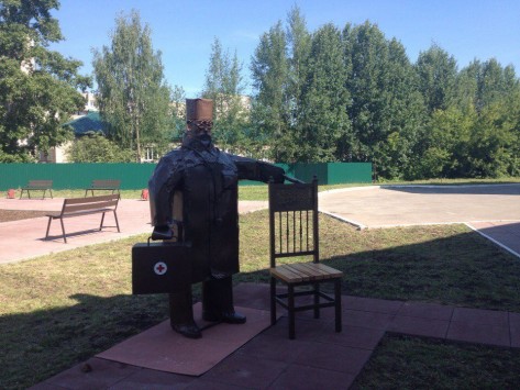 В Кирове откроют памятник Доктору Айболиту