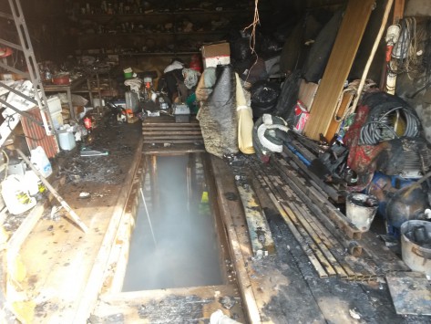 В Кирове во время грозы сорвало крыши с 12 гаражей