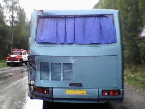 В Верхошижемском районе грузовик врезался в автобус