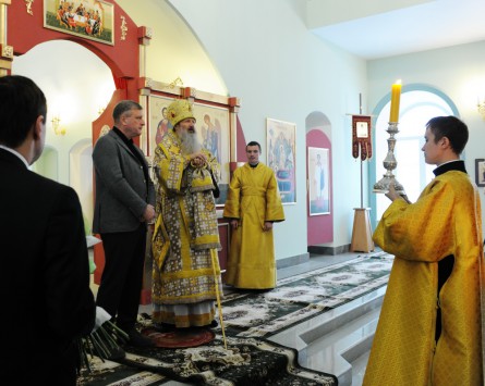 Игорь Васильев принял участие в первой службе в обновлённом храме г. Слободского