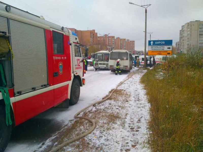 В Кирово-Чепецке столкнулись два автобуса