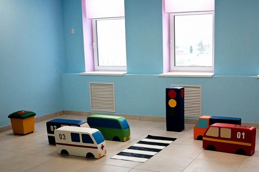 Дмитрий Курдюмов проверил готовность нового детского сада в микрорайоне Урванцево