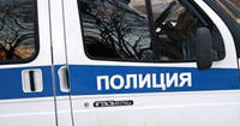 В Кирове полицейские «по горячим следам» задержали подозреваемого в открытом хищении спиртного из магазина