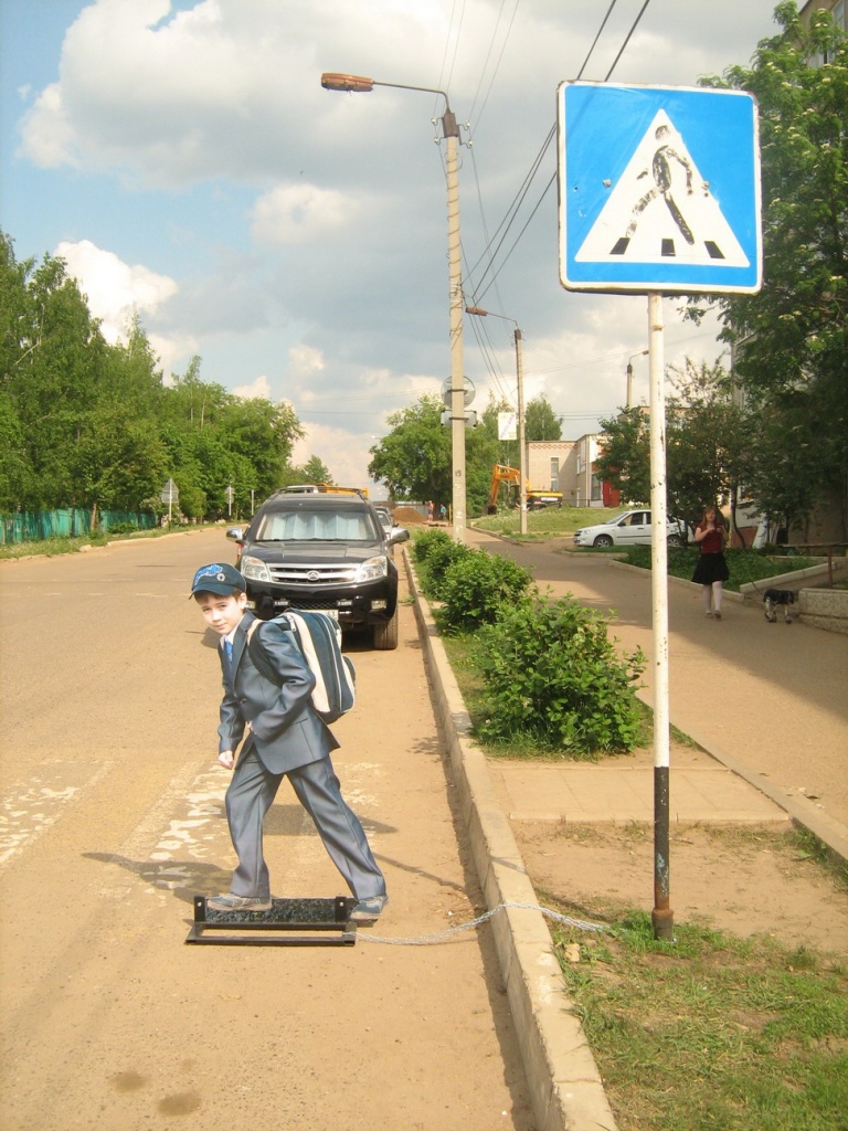 На дорогах Кировской области появились картонные дети - Новый Вариант