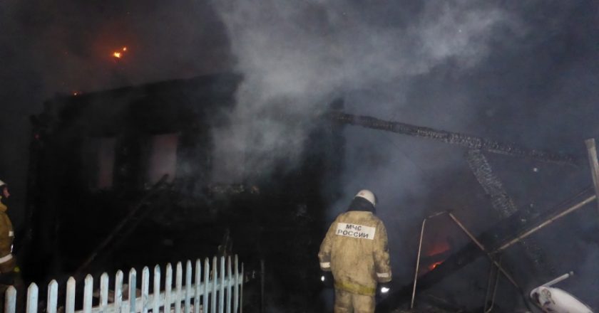 пожар в Белой Холунице Кировской области 1