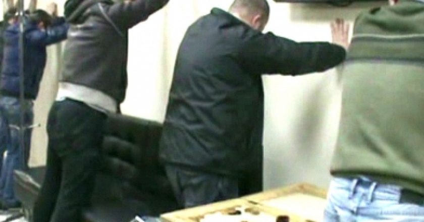 Кировскими полицейскими пресечена деятельность нелегального казино