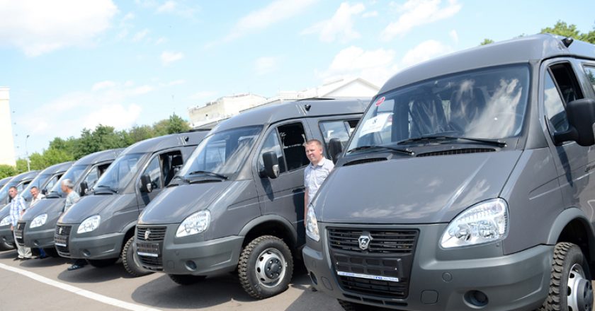 15 муниципальных образований Кировской области получили новые микроавтобусы