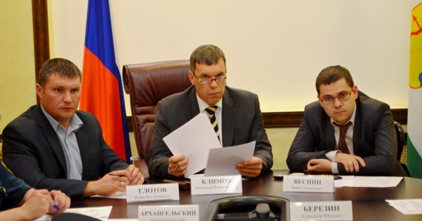 Владимир Климов провел очередное заседание региональной рабочей группы по делам казачества