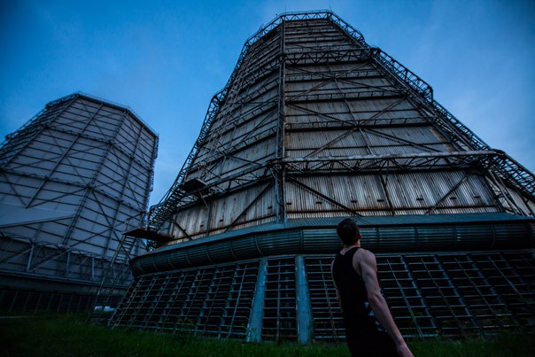 Кировчанин забрался на крупнейшую электростанцию Кировской области