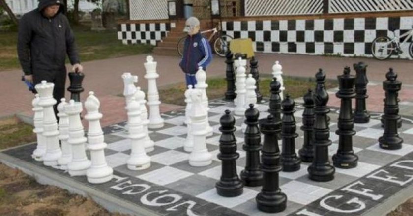 С набережной грина исчезли гигантские шахматы