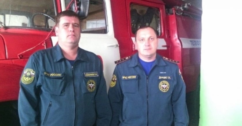 Огнеборцы в Кировской облсти спасли из огня пожилого человека