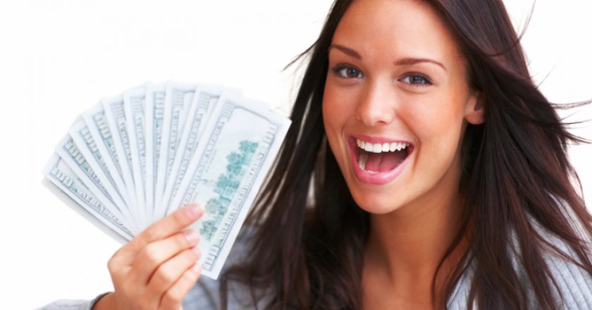 Ученые доказали, что счастье все-таки в деньгах