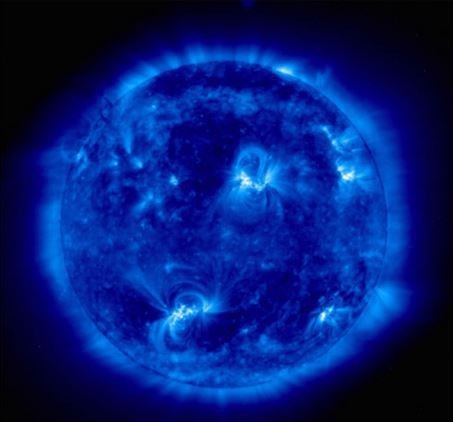 НАСА: 15 ноября Земля на полмесяца погрузится в полную темноту