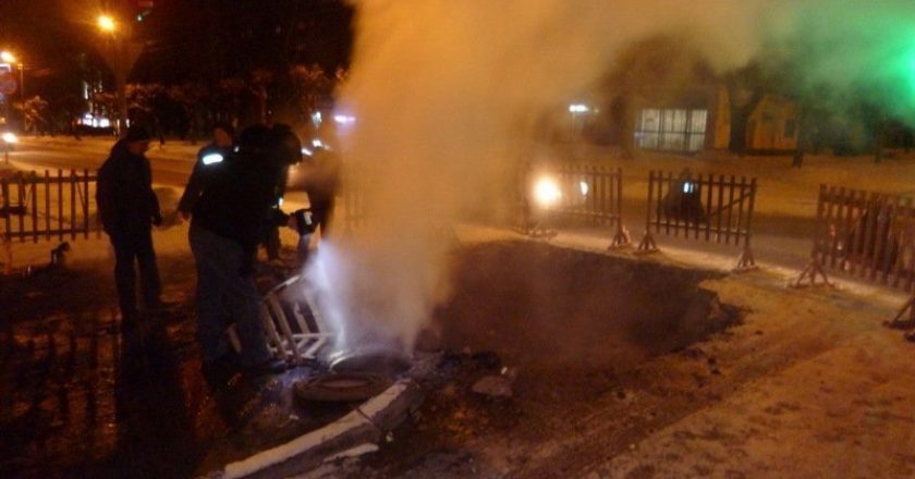 Из-за прорыва трубопровода жители 139 домов Кирова остались без тепла