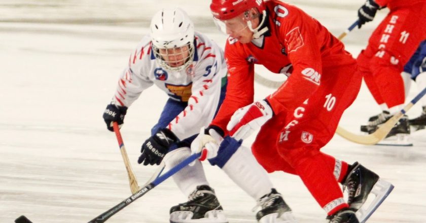 Хоккейный «Енисей» вышел в полуфинал чемпионата России