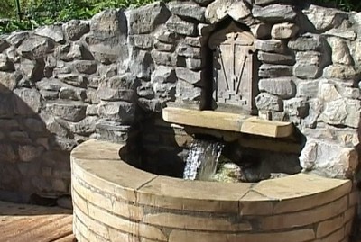Вода в родниках у Трифонова монастыря и Диорамы не соответствует нормам