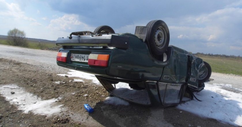 В Яранском районе водитель «семерки» погиб после опрокидывания машины