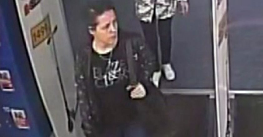 В Кирове две женщины украли футболку и леггинсы в «Спортмастере»