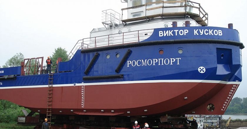 В Кировской области спустили на воду лоцмейстерское судно