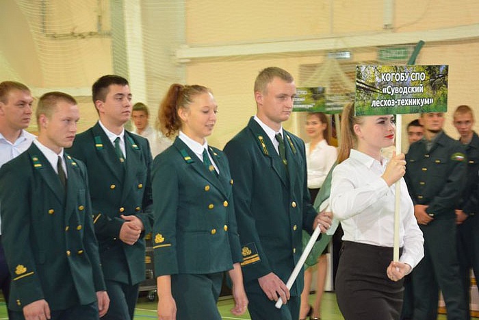 Кировские студенты показали класс в лесном многоборье