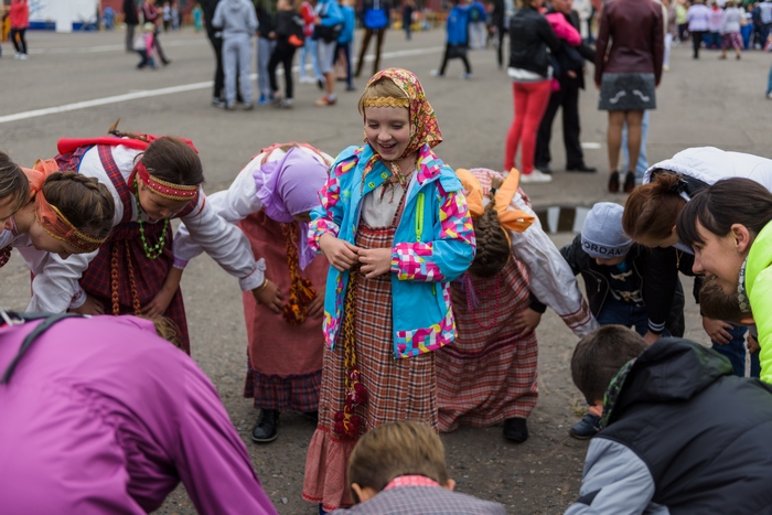 Масштабный праздник детства на Театральной площади Кирова посетили более шести с половиной тысяч кировчан