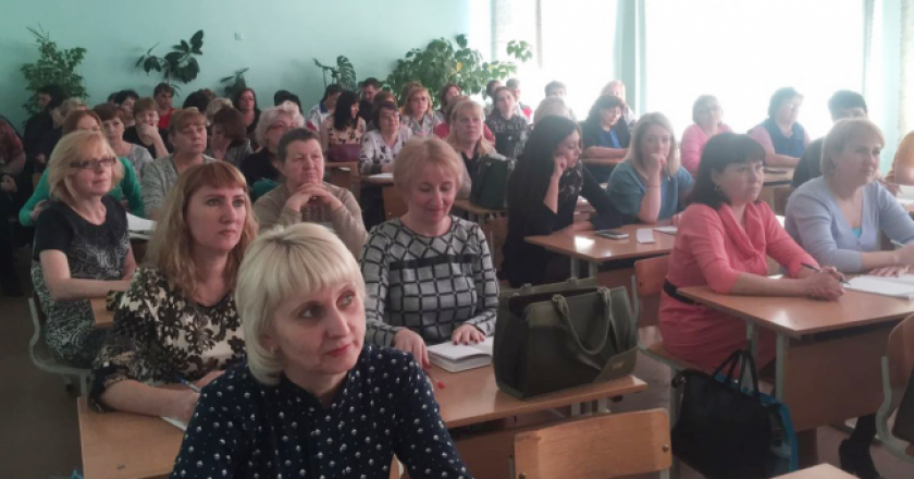 Центр психодиагностики и консультирования ВятГУ провел масштабное комплексное тестирование школьников в Вятских Полянах
