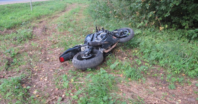 В Слободском районе мотоциклист насмерть сбил пенсионерку