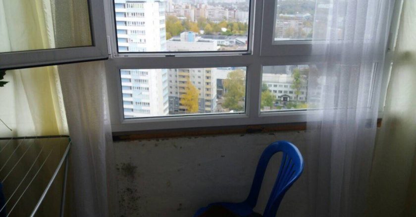 В Кирове мужчина выпал с 17 этажа
