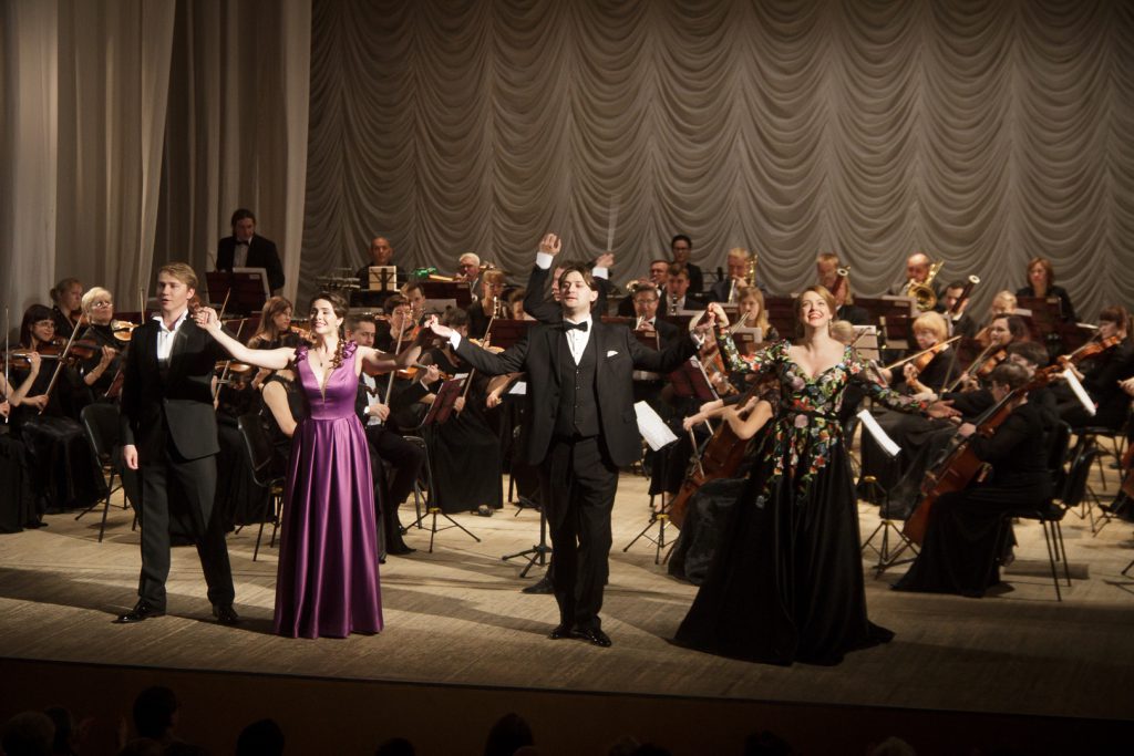 Открытие юбилейного концертного сезона Вятской филармонии