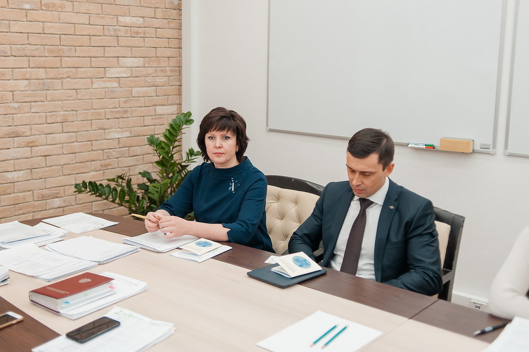 Сайт департамента образования кирова. Рысева министр Кировской. Заместитель министра образования Кировской области.