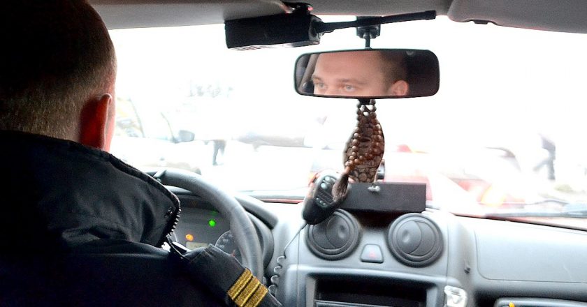В Кирове сотрудники Росгвардии задержали жителей Ставропольского края, подозреваемых в мошенничестве