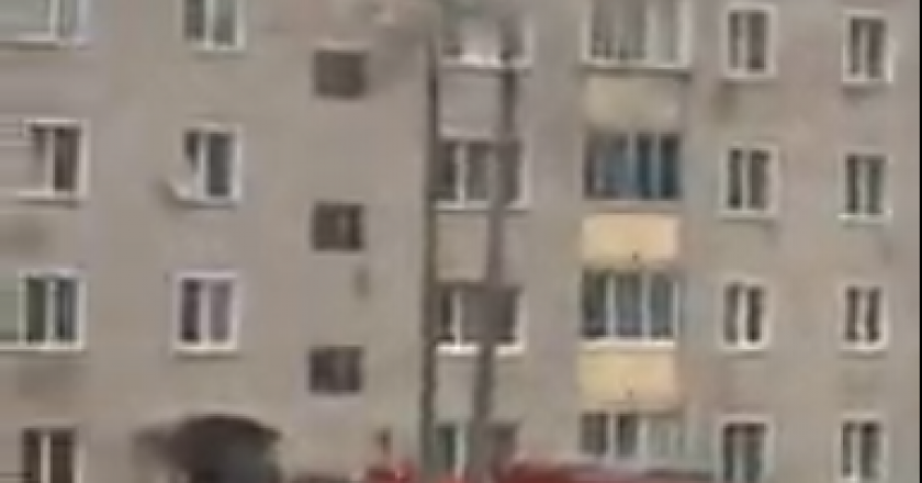 В Нововятске в жилом доме произошел пожар