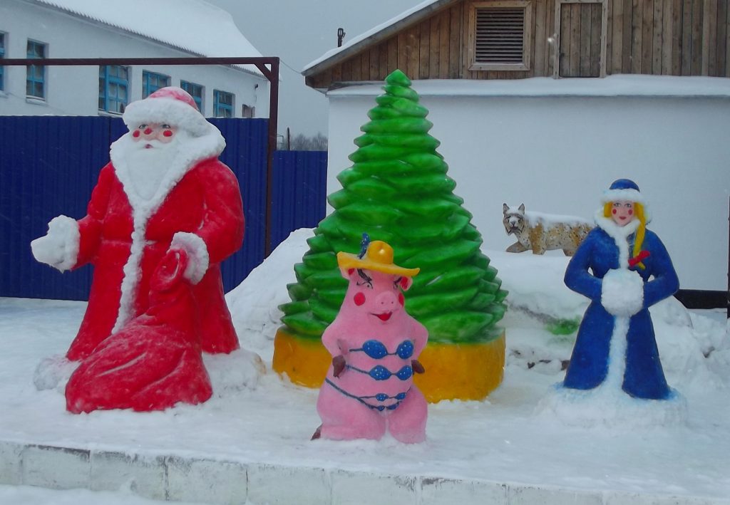 В кировских колониях стартовал конкурс на лучшую снежную фигуру