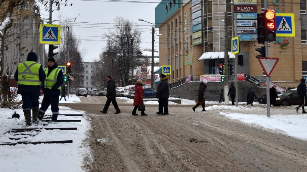 Перекресток улиц МОПРа и Ленина теперь можно перейти по диагонали