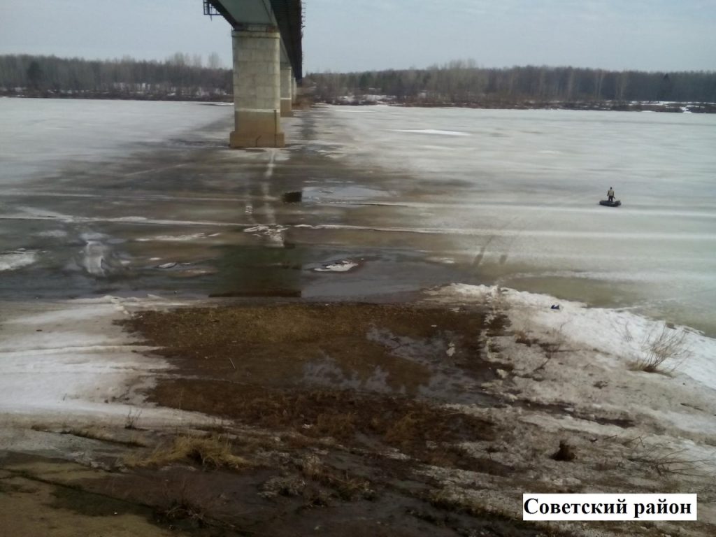 провалился под лёд в Кировской области
