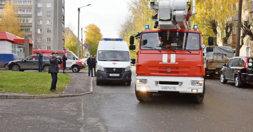 В Кирове прошли учения по ликвидации последствий взрыва газа