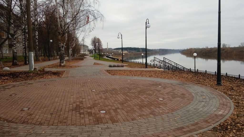 Завершена реконструкция Нововятской набережной