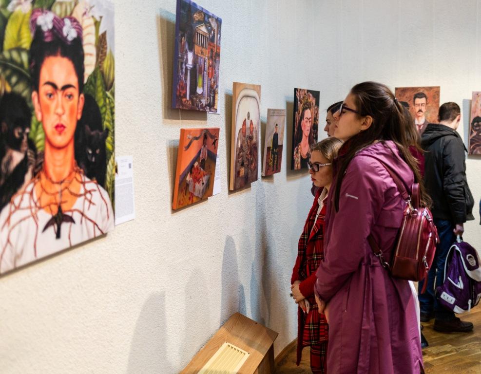 В Кирове откроется выставка картин Фриды Кало
