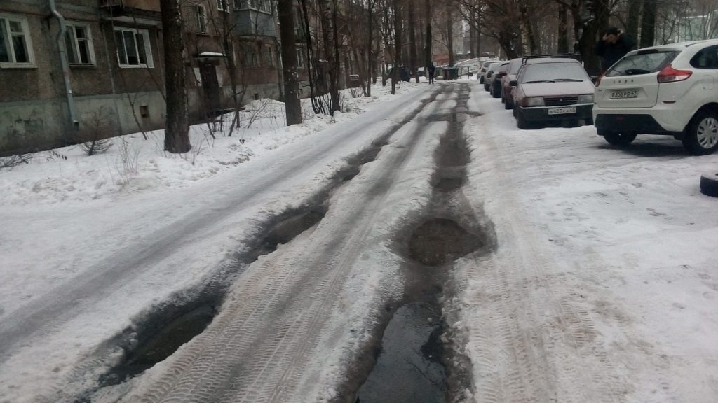 В Кирове продолжаются рейды по дворам