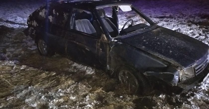 В Котельничском районе водитель бросил пострадавшую в ДТП