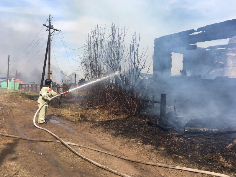 Крупный пожар в Белохолуницком районе 7 мая