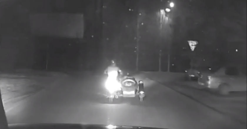 В Кирове задержали мотоциклиста-бесправника