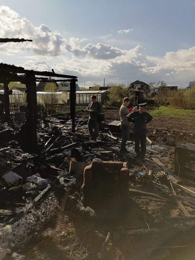 В Кирове по факту гибели трёх человек в результате пожара возбуждено уголовное дело