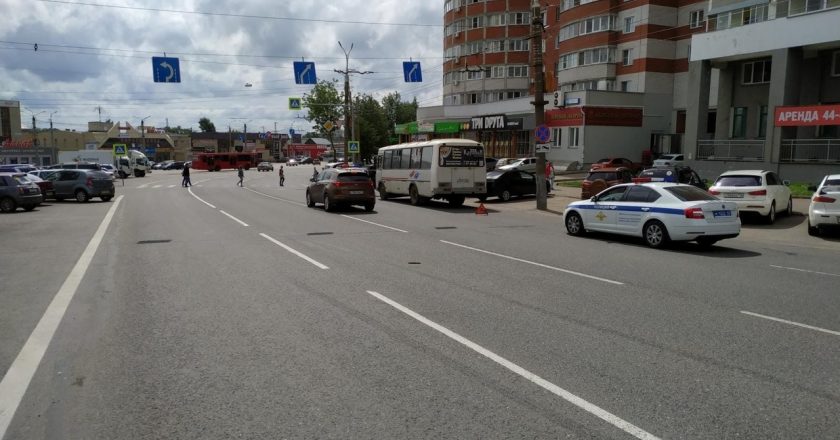 В Кирове в дТП пострадала трёхлетняя пассажирка автобуса