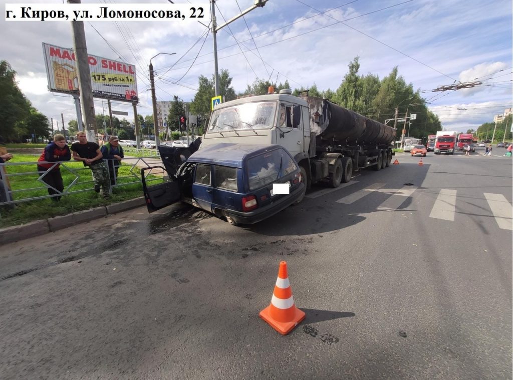 дтп с бензовозом в Кирове 10 августа