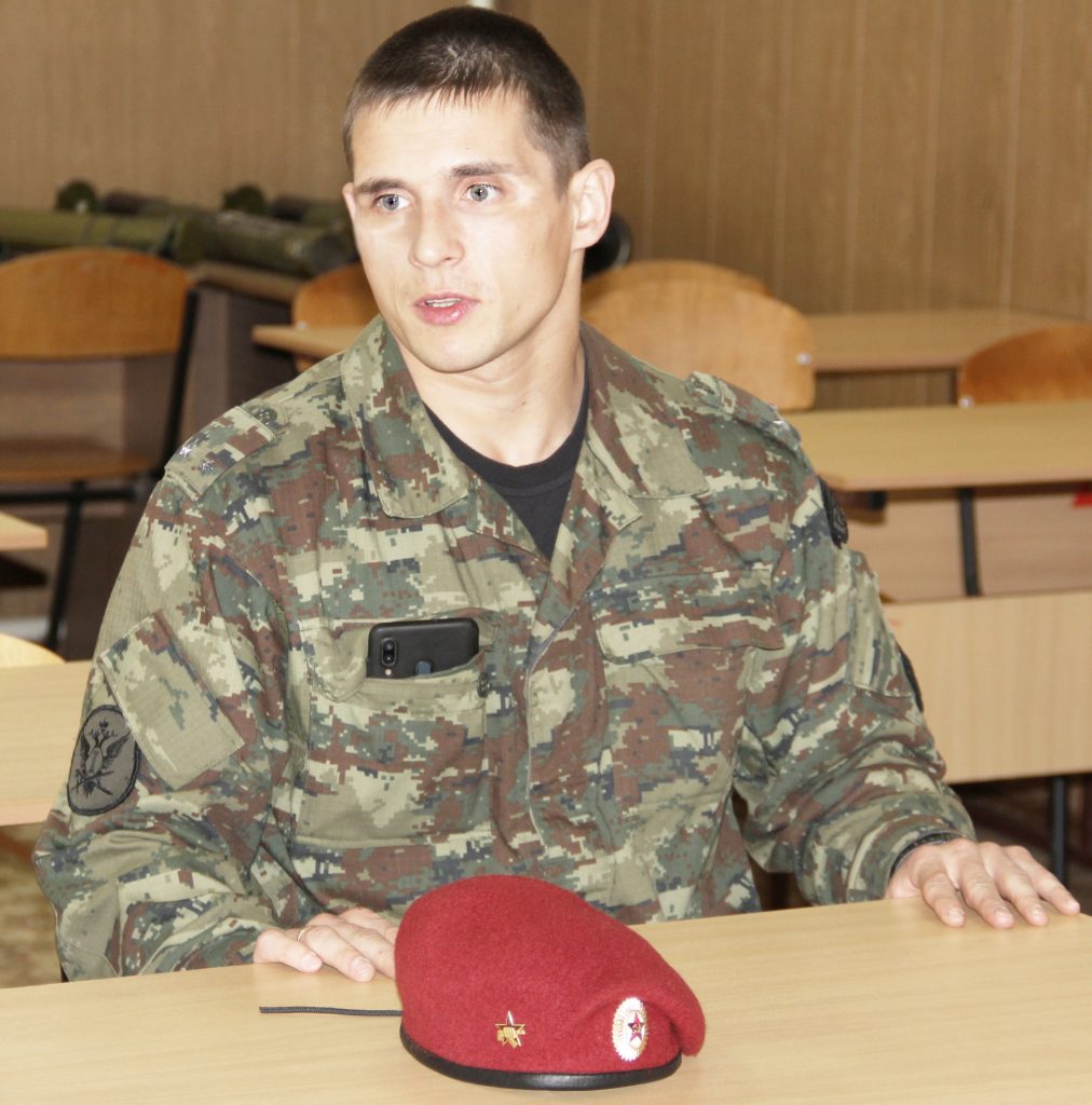 Сотрудник спецназа УФСИН России по Кировской области спас жизнь человеку
